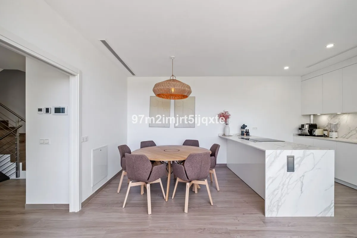 7c33208c-32ae-4500-9ace-cb47135932de