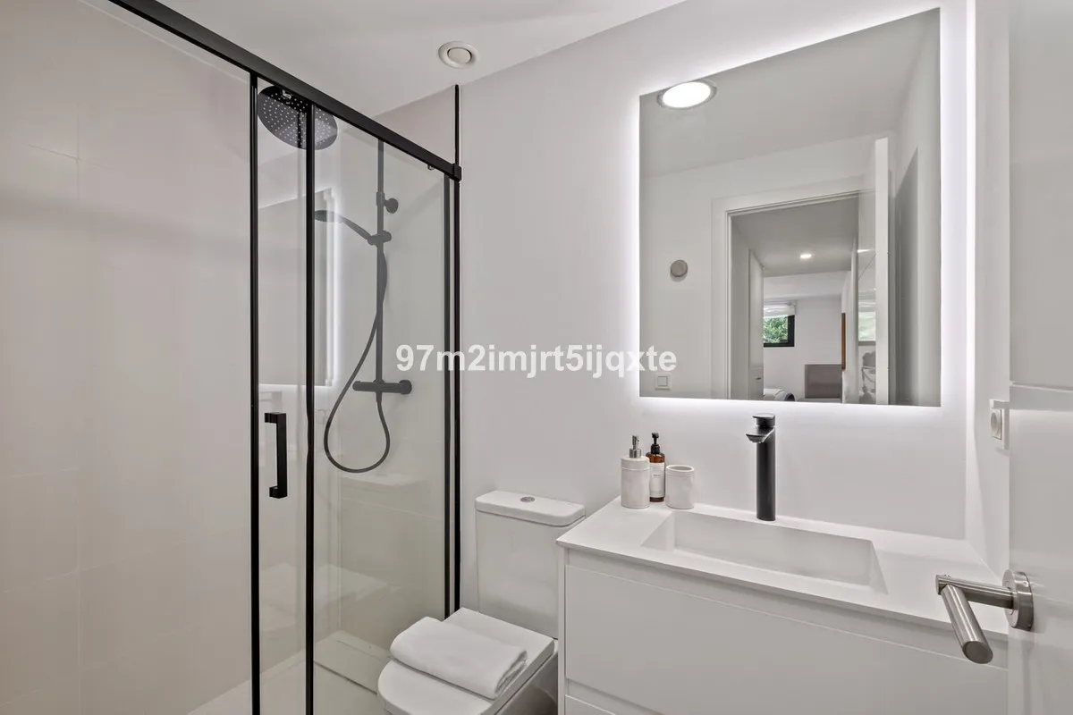 bfc52861-c478-4e70-8f3f-e785ba983e0d