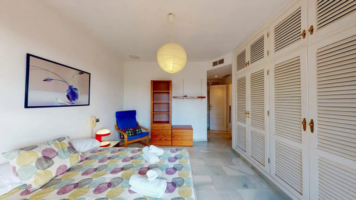 cbe27073-ac63-4c96-9b98-254e520b2551