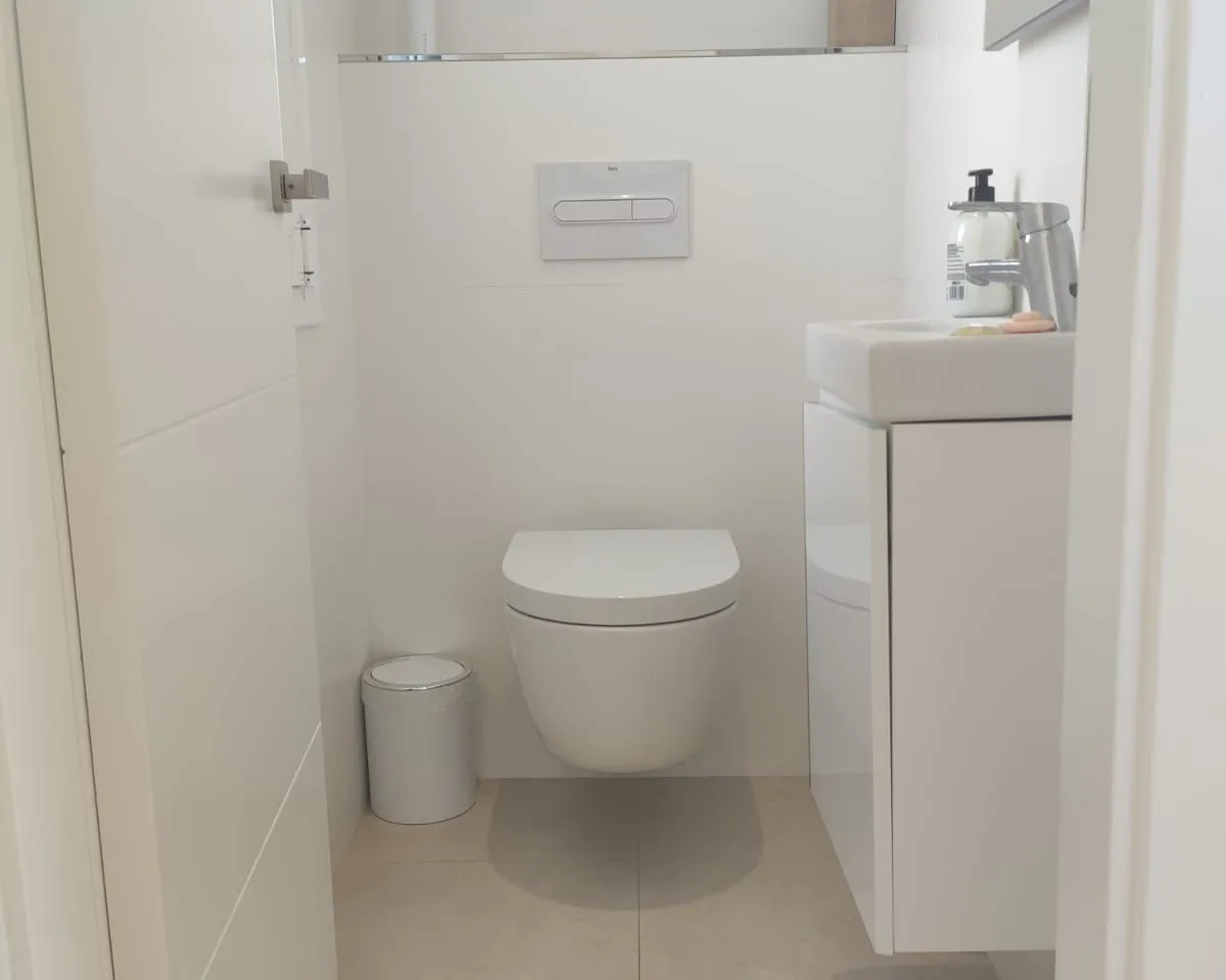 614e4b68-b86b-47c7-ab94-d8950630f9c3