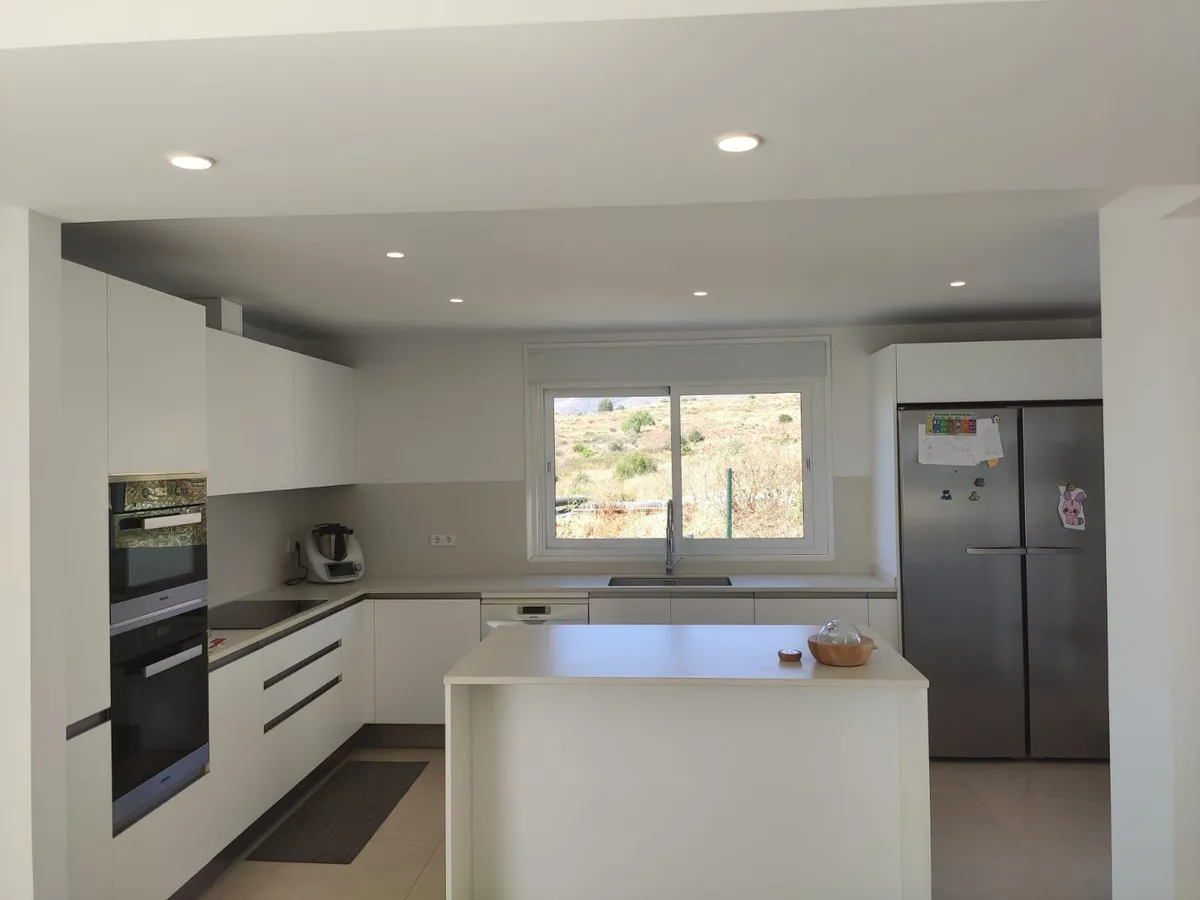 9fda0a91-dd81-4905-9d53-9f78bf0fb235