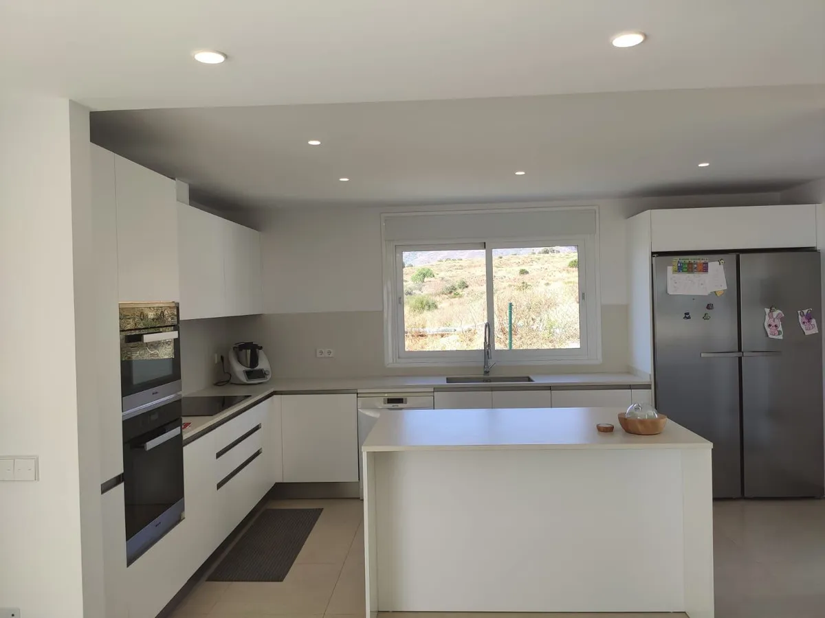 c29c88a4-a90d-4965-9521-e55fb2f6dba8