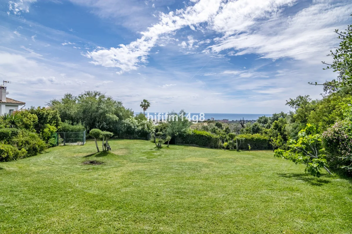 16ecce50-900e-4cf1-811a-2daa93de26b3