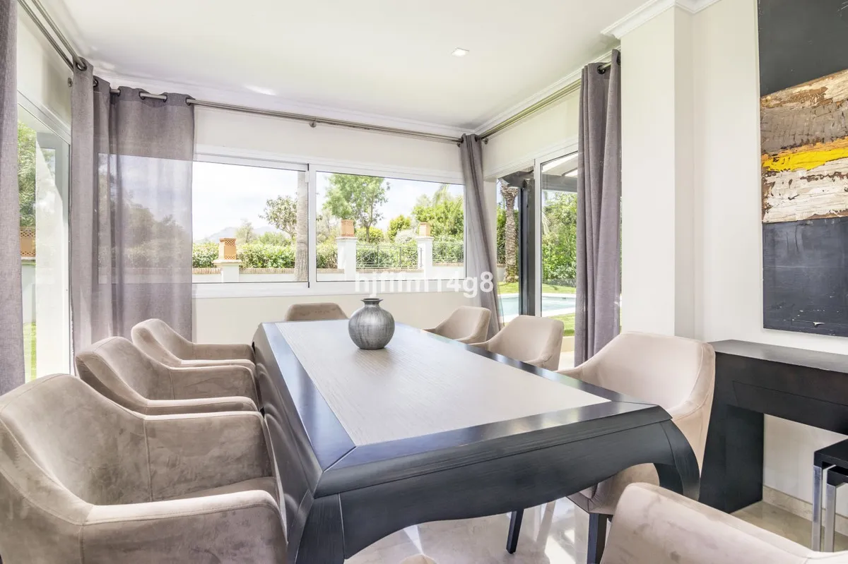 67833eea-2c6d-4760-8f58-635081cad502