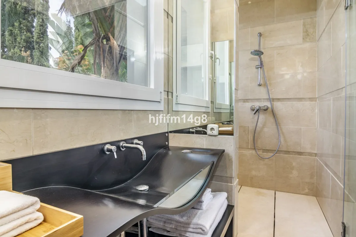 a19a3f88-c914-42dc-ad5c-dc856cdf29a6