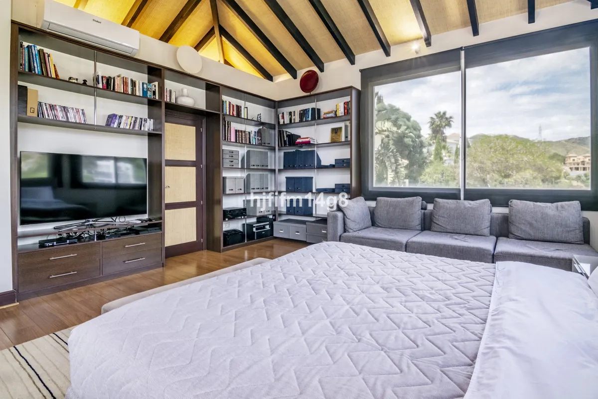 bf1650d1-df54-489a-b416-c8aa809efb5b