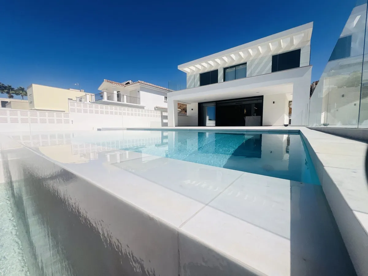 12e815c4-8d85-41bd-b10d-399b2c25255d