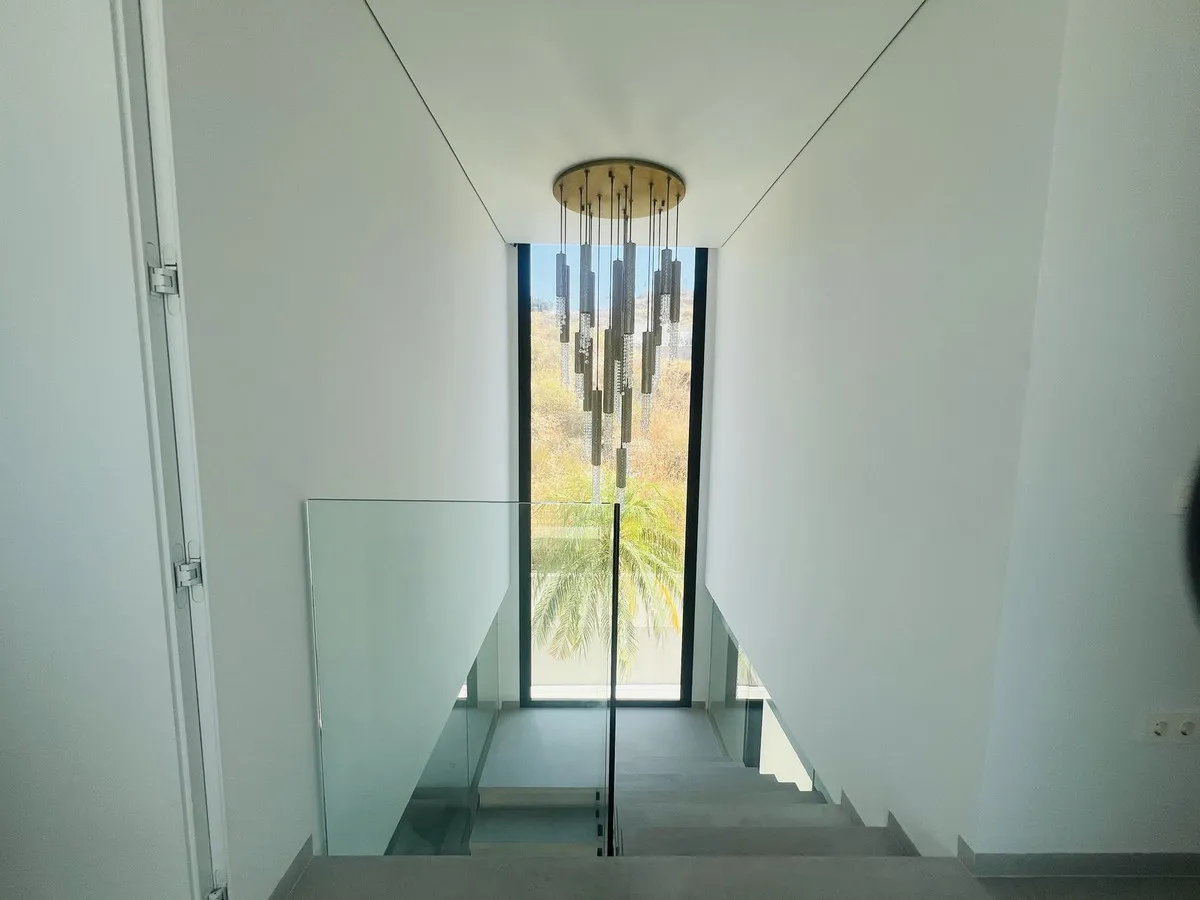 3ccbaed1-ecb0-4ed0-a39c-8e2a4a2f9808