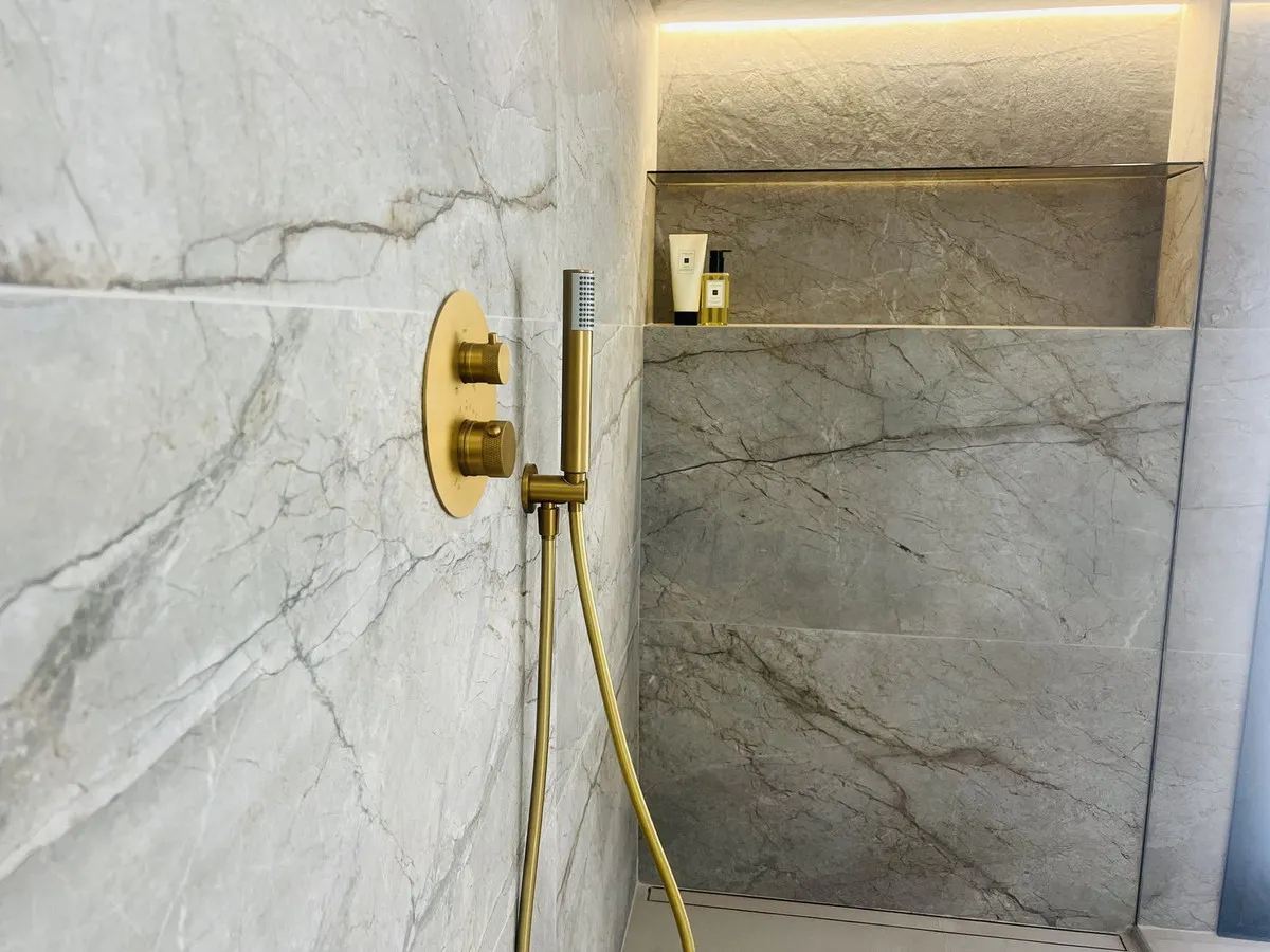 4cc2b237-78f4-4c2a-b0b3-59cc3a3f9327