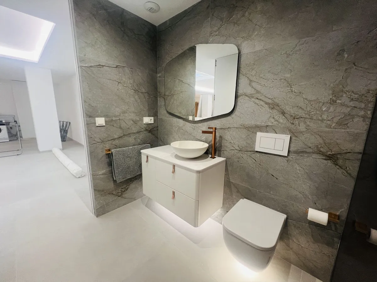 c0620adc-db21-49c6-b26d-e16f24c4f231