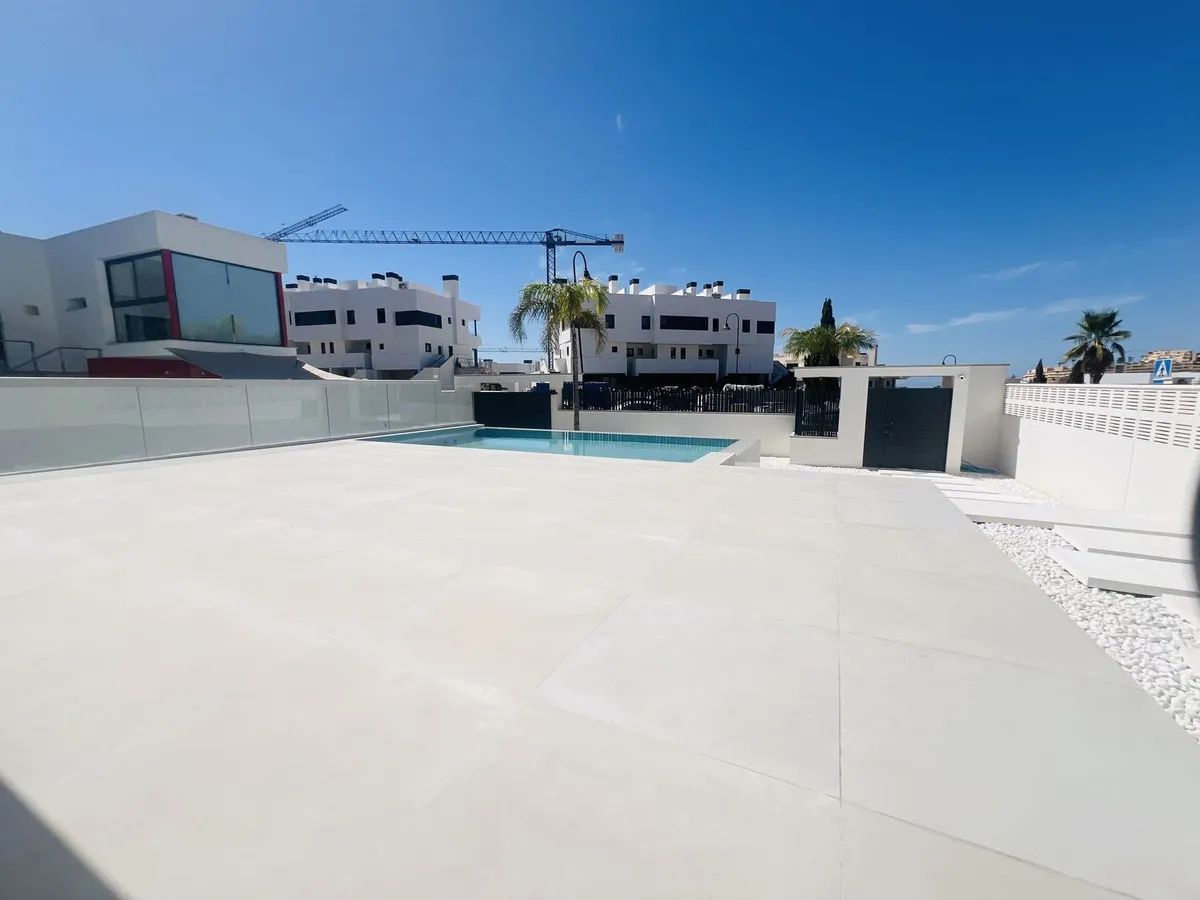 dc868199-e8af-415f-bbce-d0bc94012790