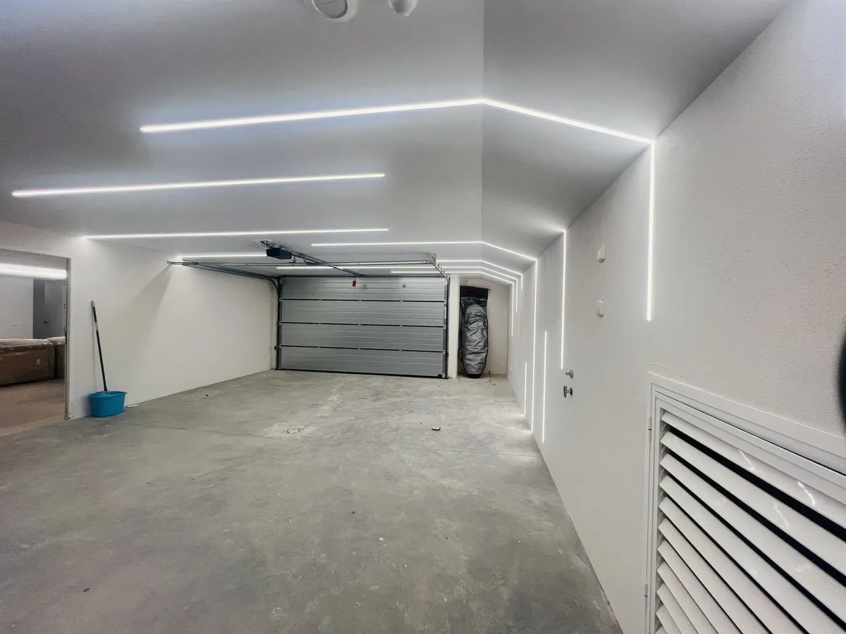 f63c47b4-c6b5-4380-b9d4-b0636973b04f