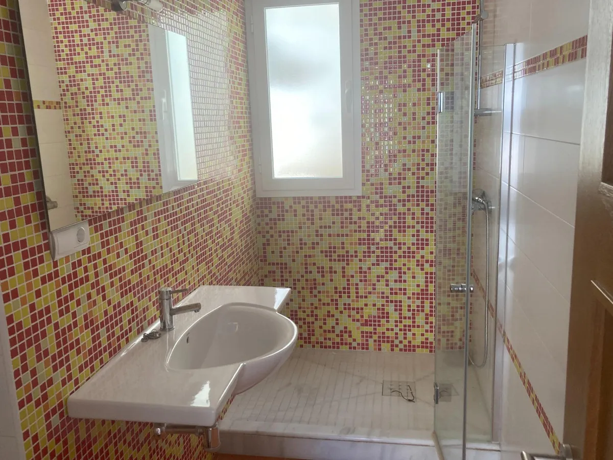 01a1912c-deb0-4f7b-8596-b12f53537a5b