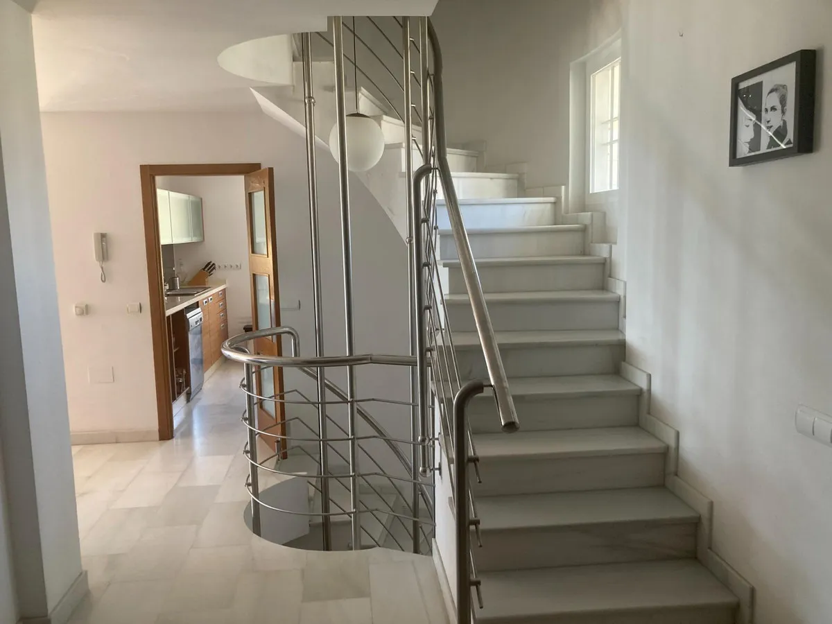 ab477dd8-c237-4763-a43d-c70a03c9e208