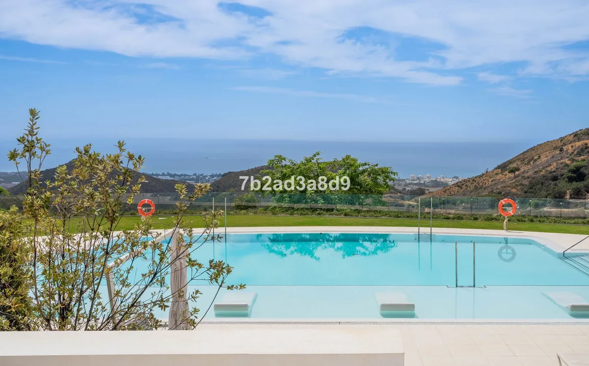 fabcb4e0-e685-43ae-92cf-59b00171f56d