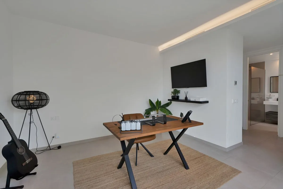 a6246455-abc9-4393-b16b-49b2b1370ee6