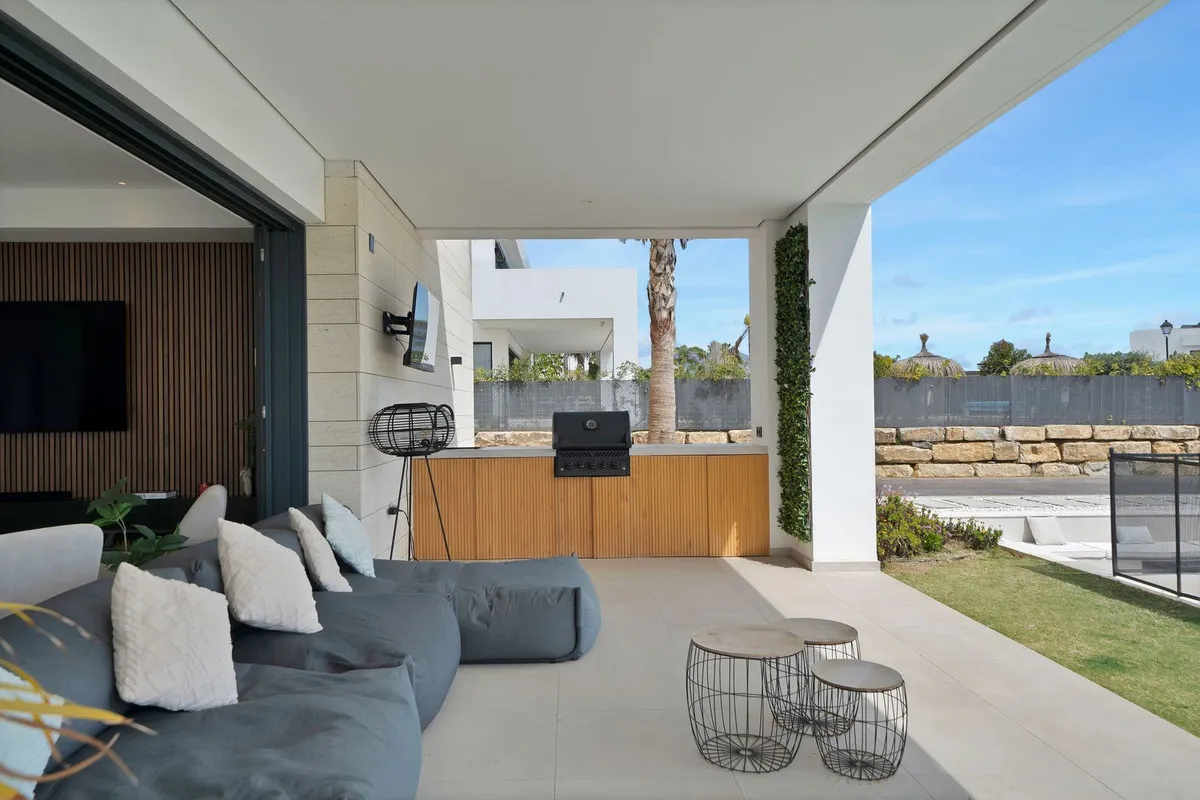 bc262ef2-1793-447e-9f6f-ae9e555117e5