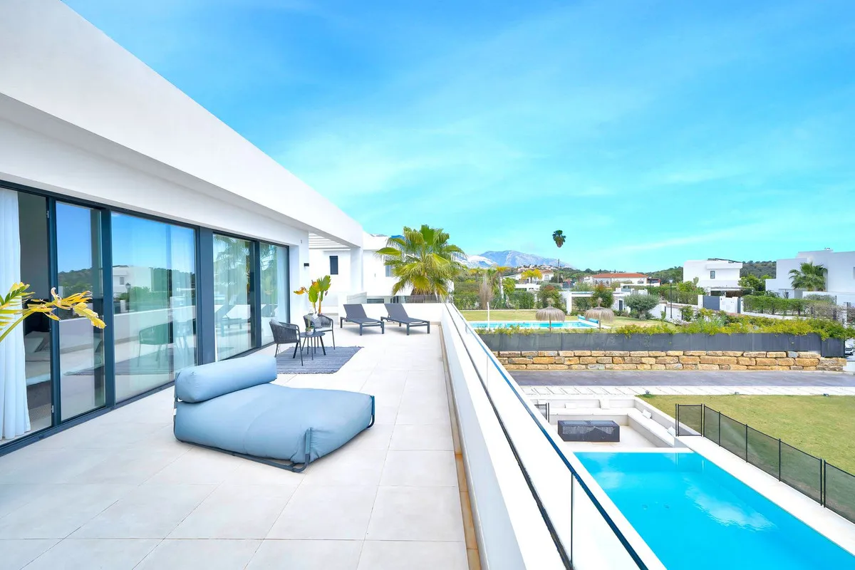 cb829912-0678-4488-adc3-a8d20ec10b3a