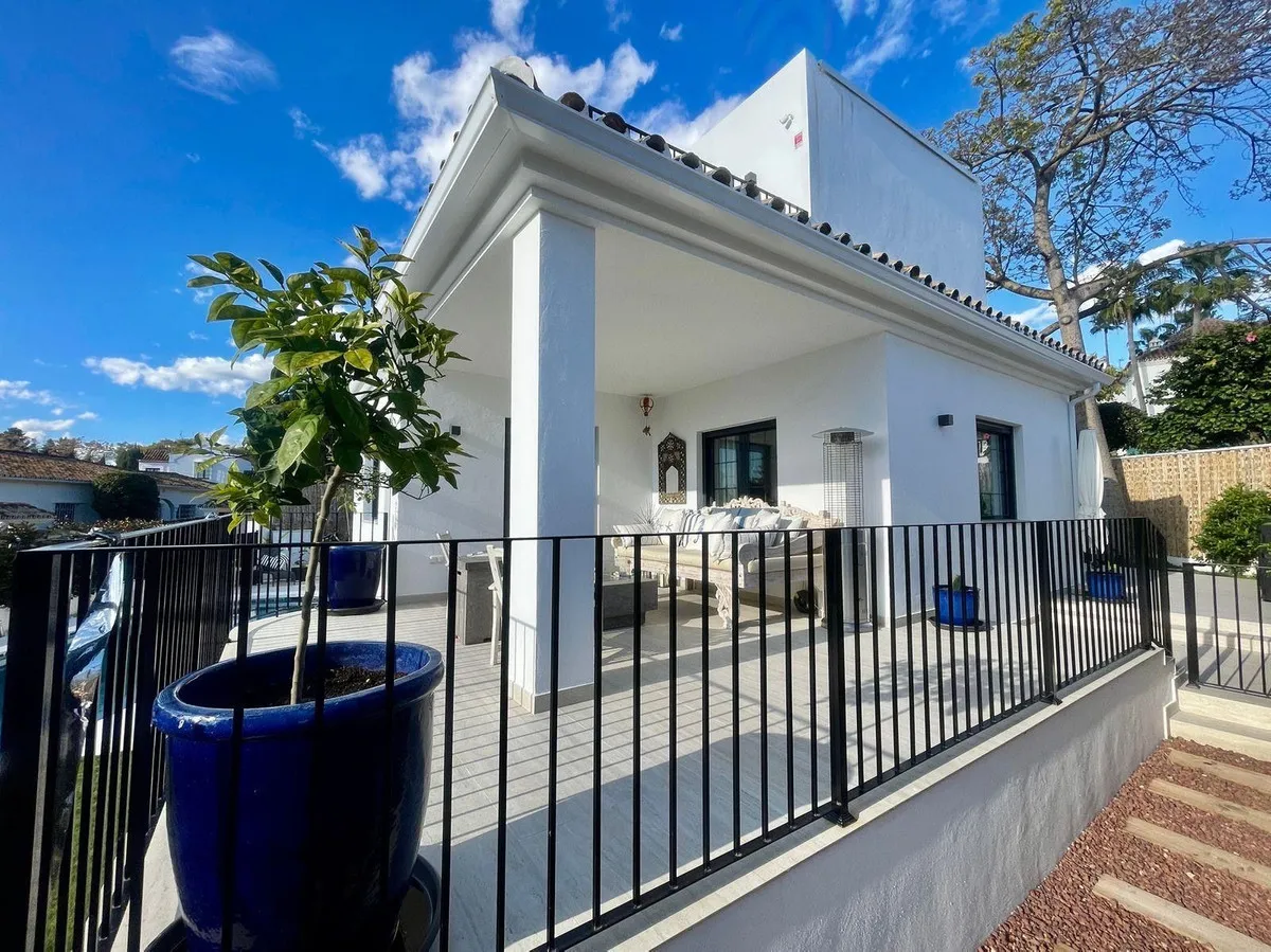 37f234d9-c305-435f-a79f-b2b730388183