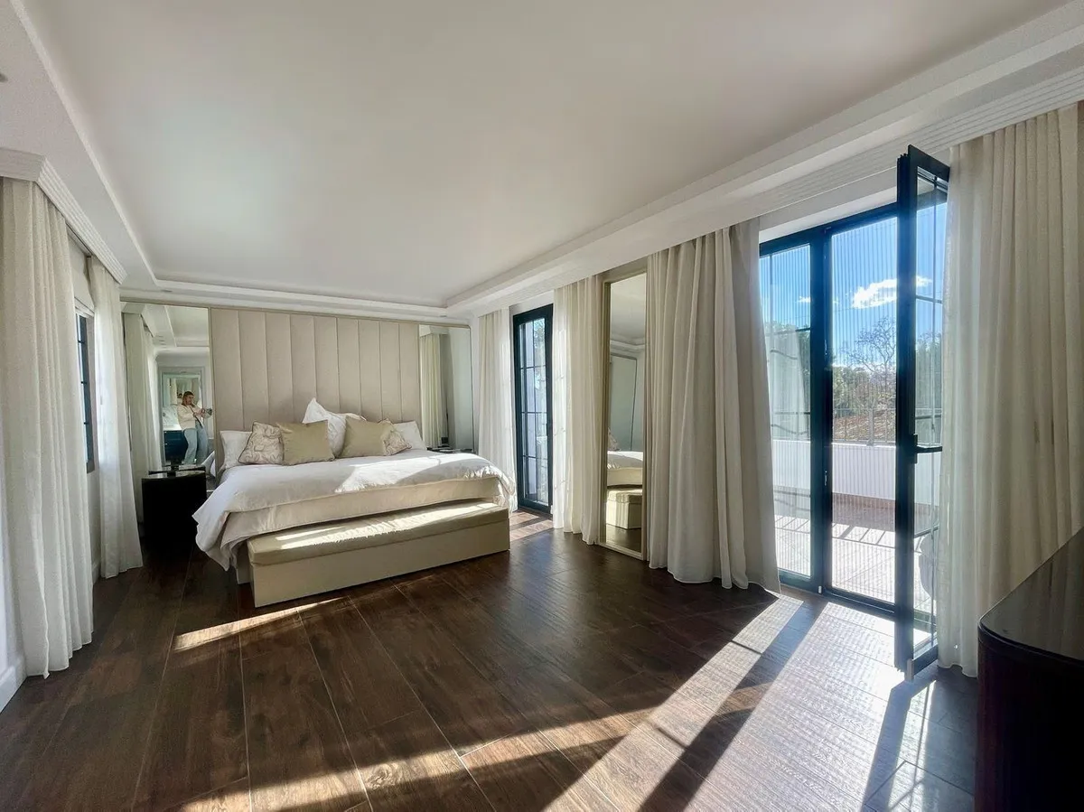 9a18fe5a-089d-4f82-8c18-994a3bc56fd2