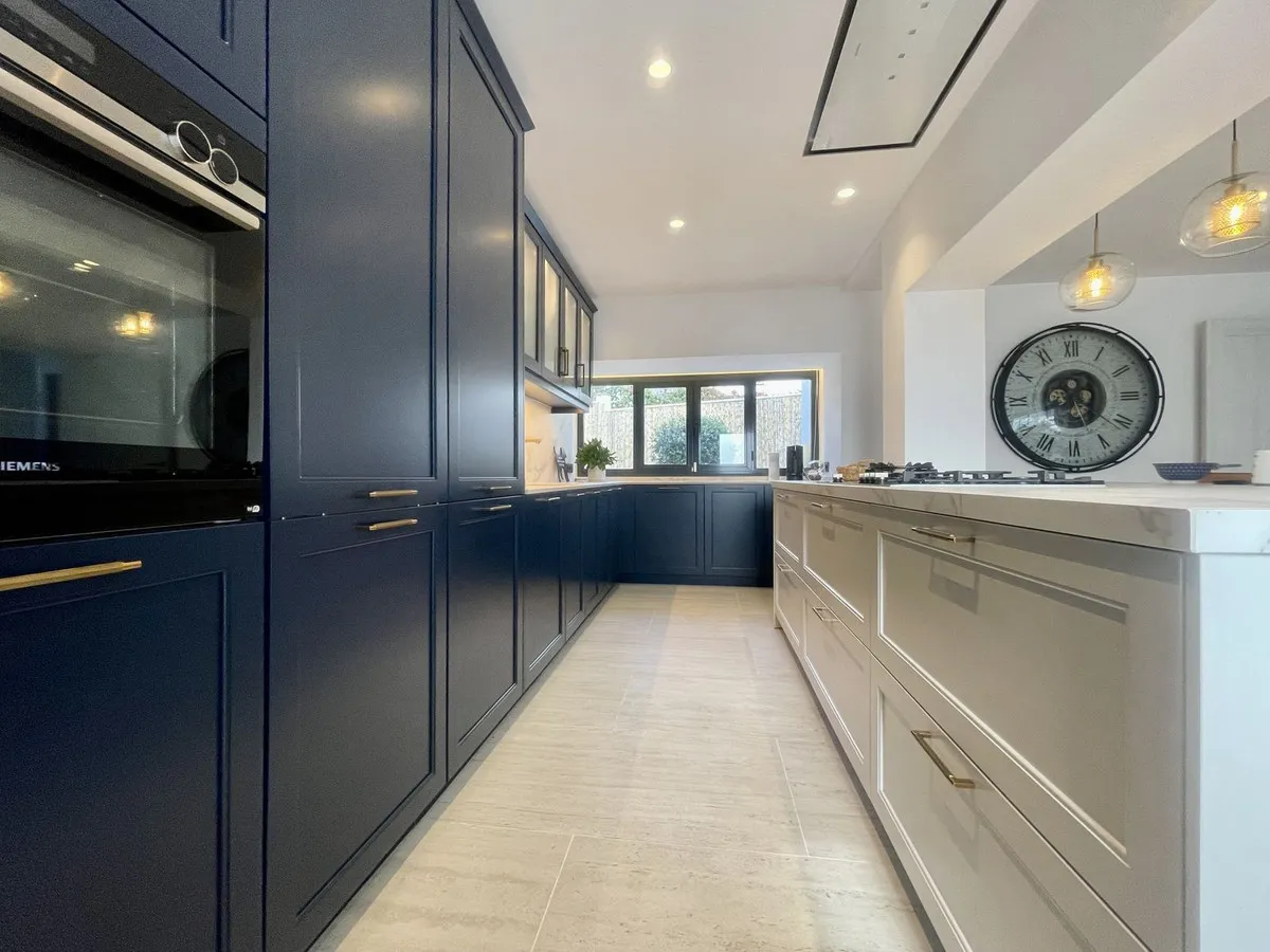 c63026a8-2f77-4034-82c9-f2cf9b219f2d