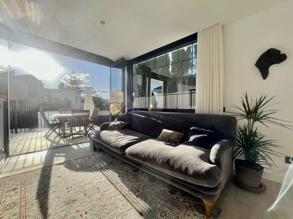 ef14abdf-0009-4983-b3c5-00f873bc6830