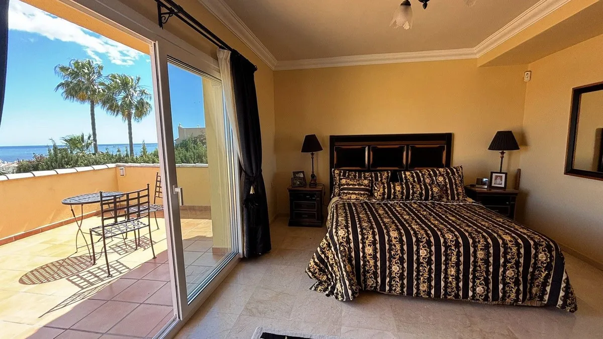 731a8b41-4529-428c-9914-2474c2d1c11a