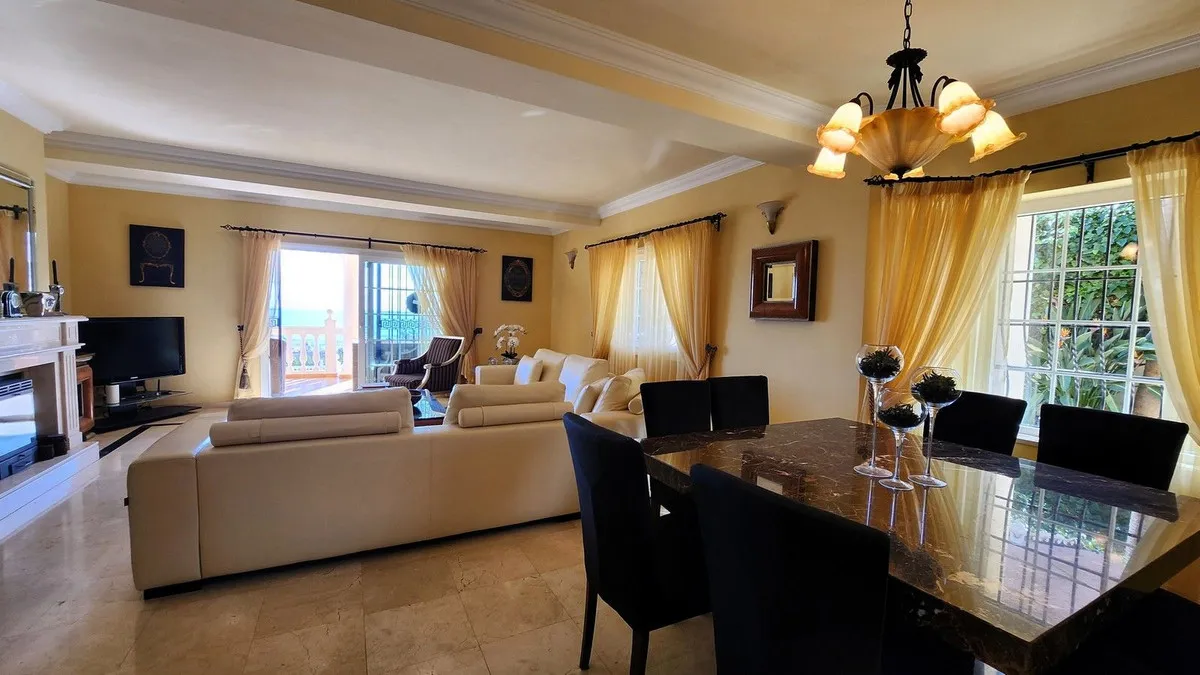 832278c5-cf29-4bd7-ab28-07628105f65c