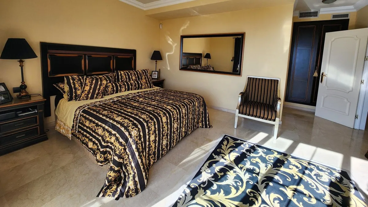 f6b3a41d-207f-4b0c-bd2a-8bb1c29439a7