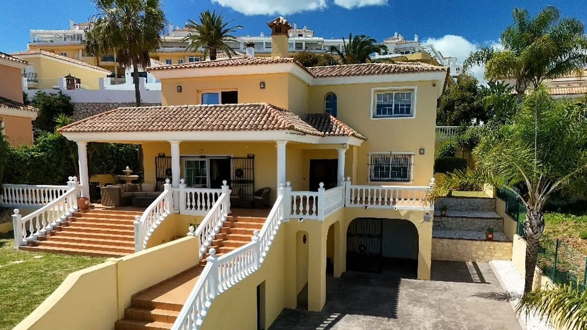 f78bf524-581d-46e4-b857-eea221b16c50