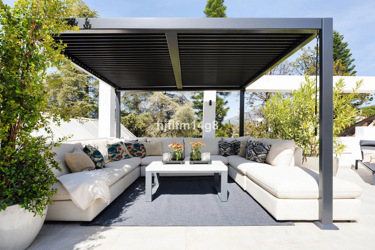 76e3fc40-bc94-41dd-a880-a57a0475b403