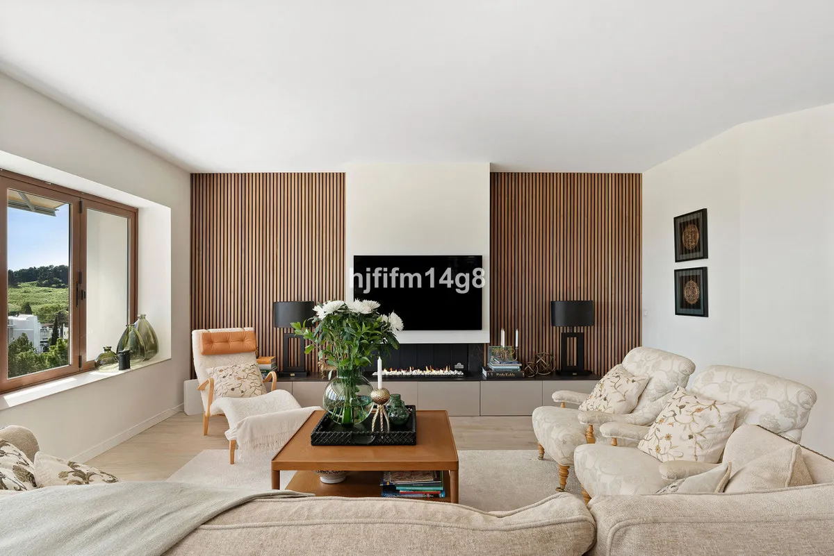 980a827a-54d1-4504-93ac-87b6c4d7cc38