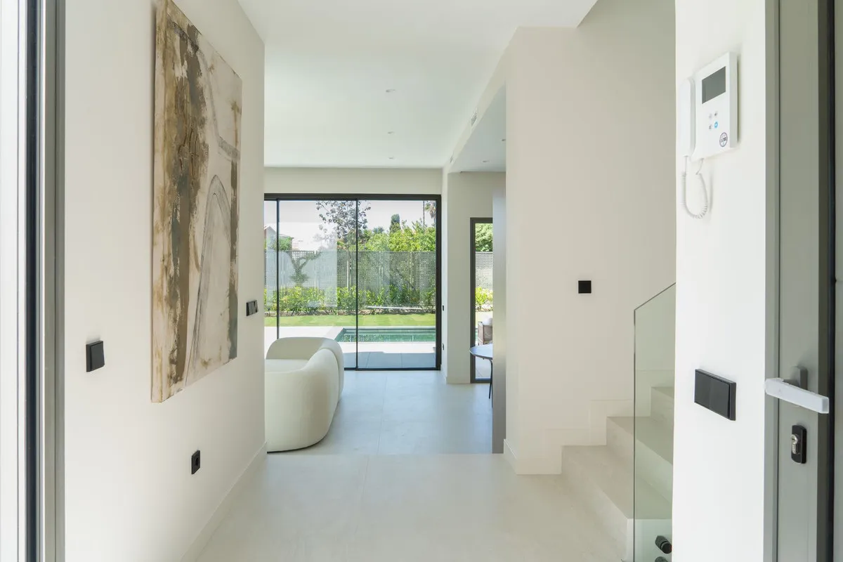 3f8dd192-992e-4ef2-a6ac-3e00ed32c322