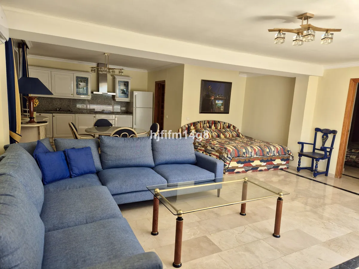 4967d2a6-40ab-4962-a49b-ec54aaddaec7