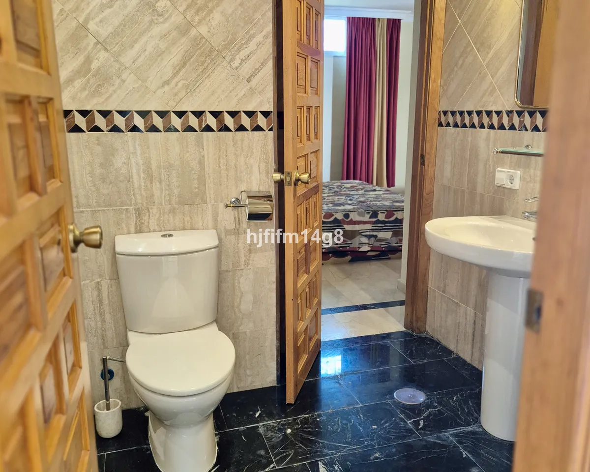 8aef9ad9-2bda-4485-b993-b9f3334b532c