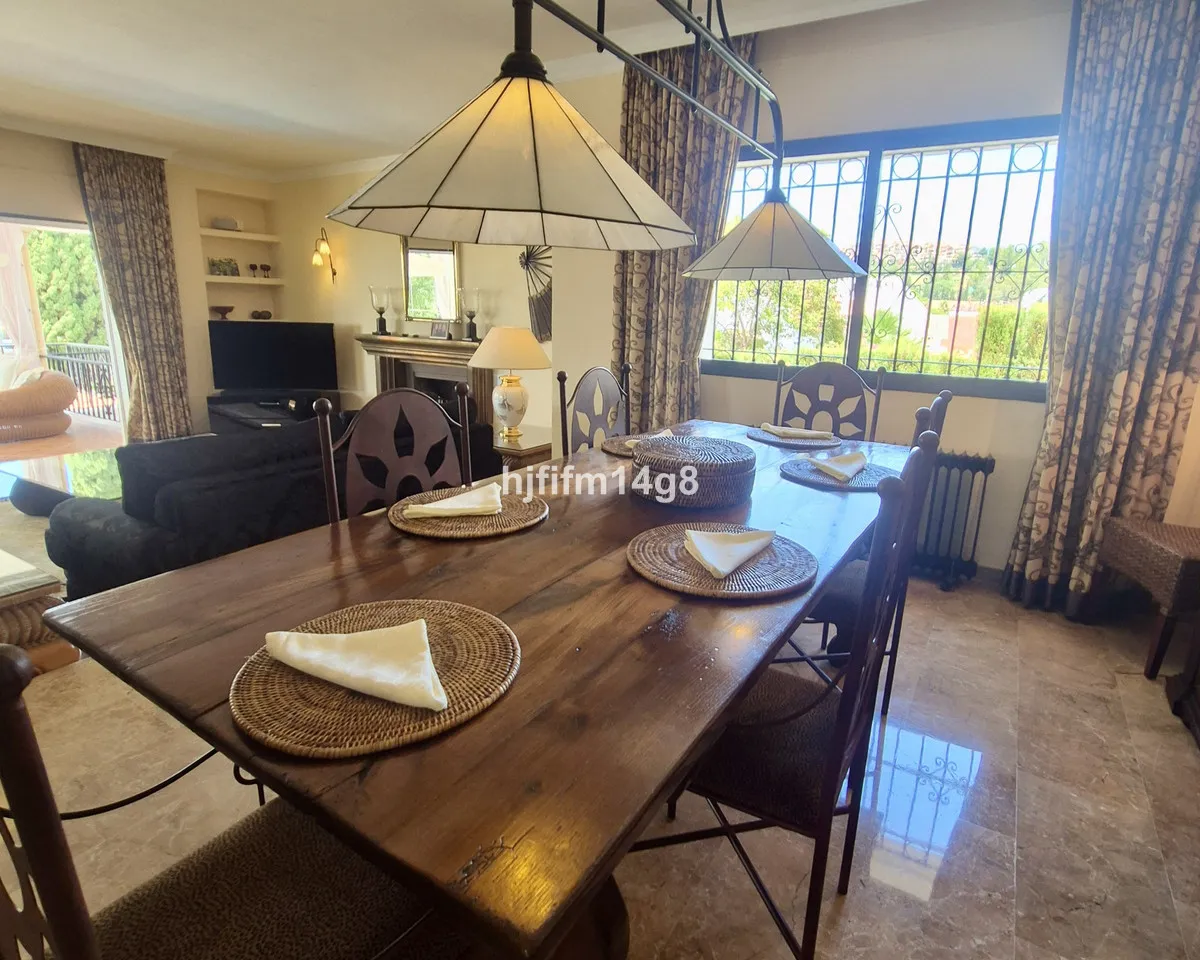 b3a9cdef-3b1b-455c-9104-209667478b73