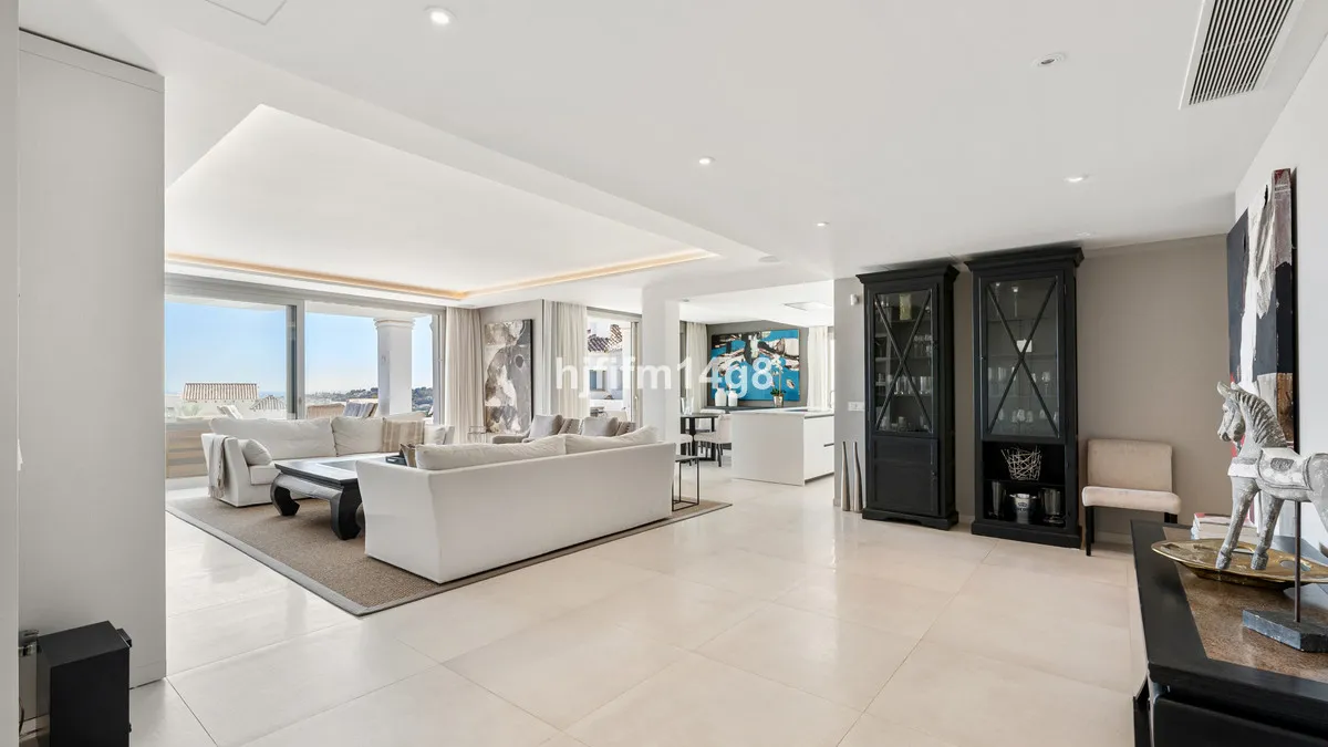 1274587f-1edb-4297-b05e-025c953534d8