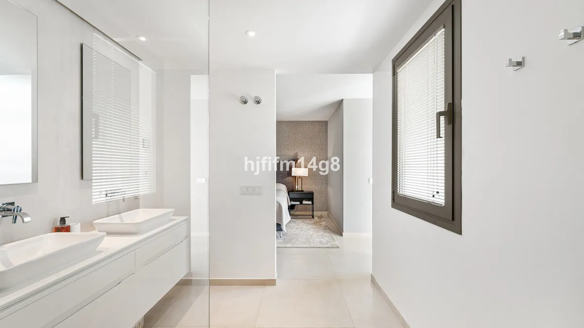 d3a723ae-c385-4f0a-b49f-22c8e088015d