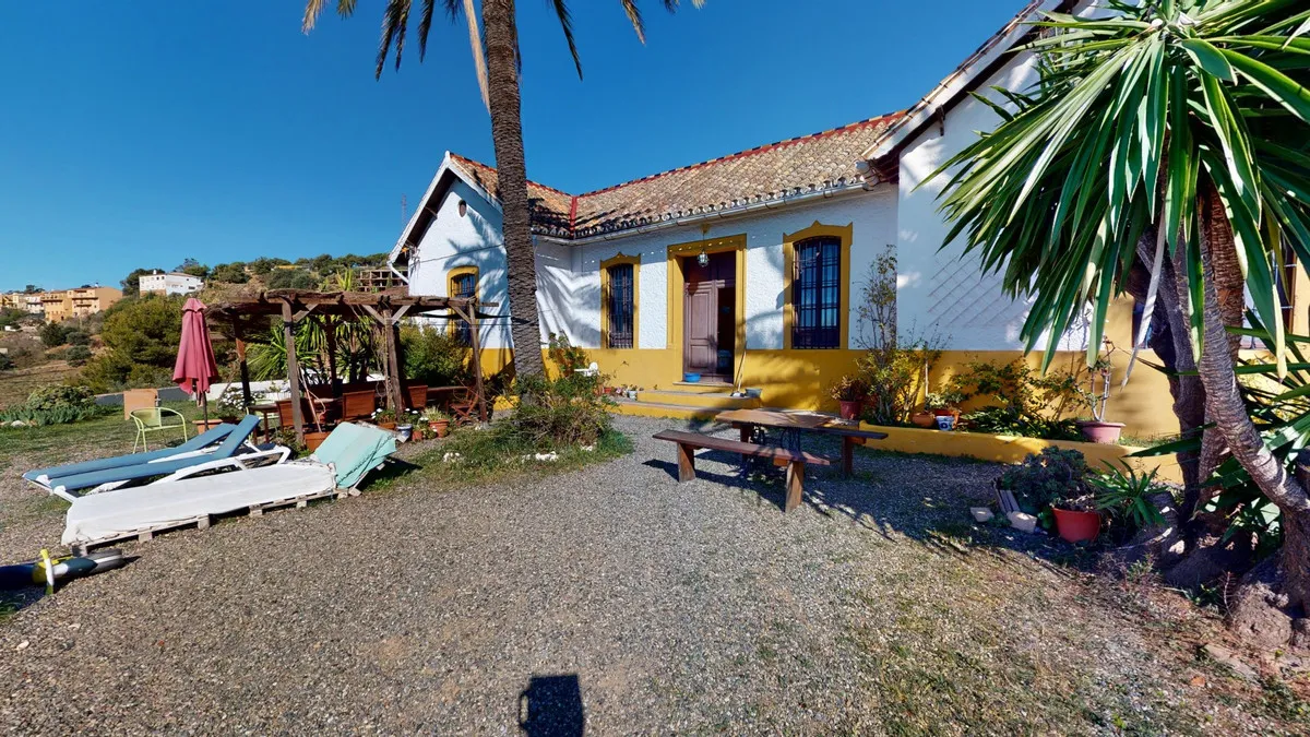 2ed117a9-839e-478b-9c12-d18f7c4ab2bf