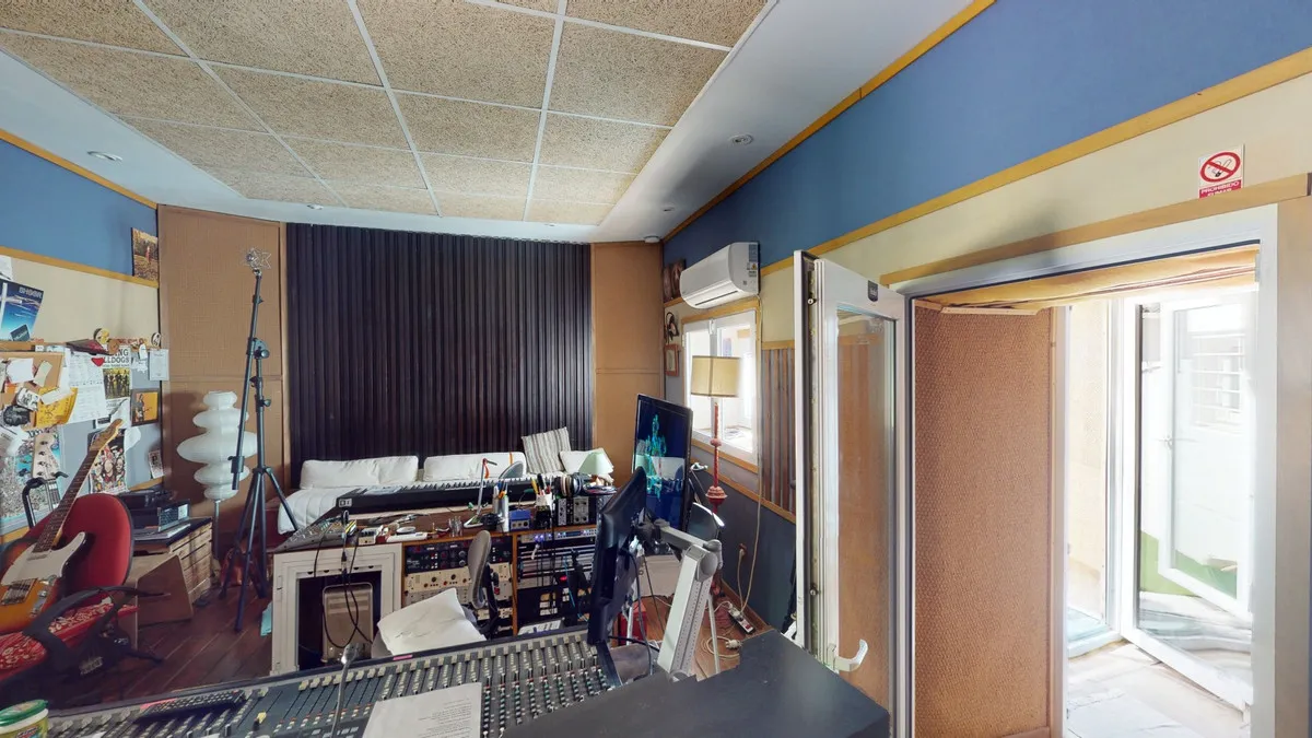 48de7bbf-62dc-40a5-a5a3-6af680f429ed