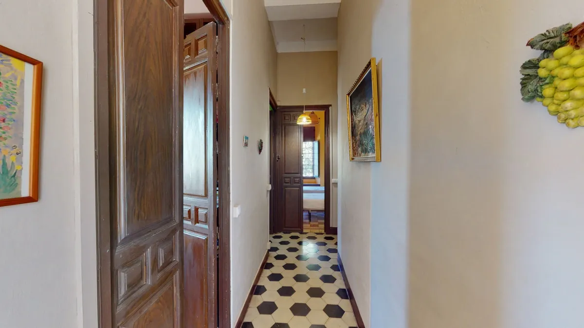 9abb0073-178d-48a7-9234-80351708c0cf