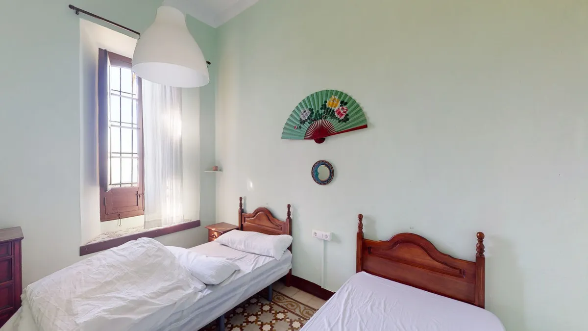 cf5bdddb-46dd-49a4-966d-c2ab2151bb6d