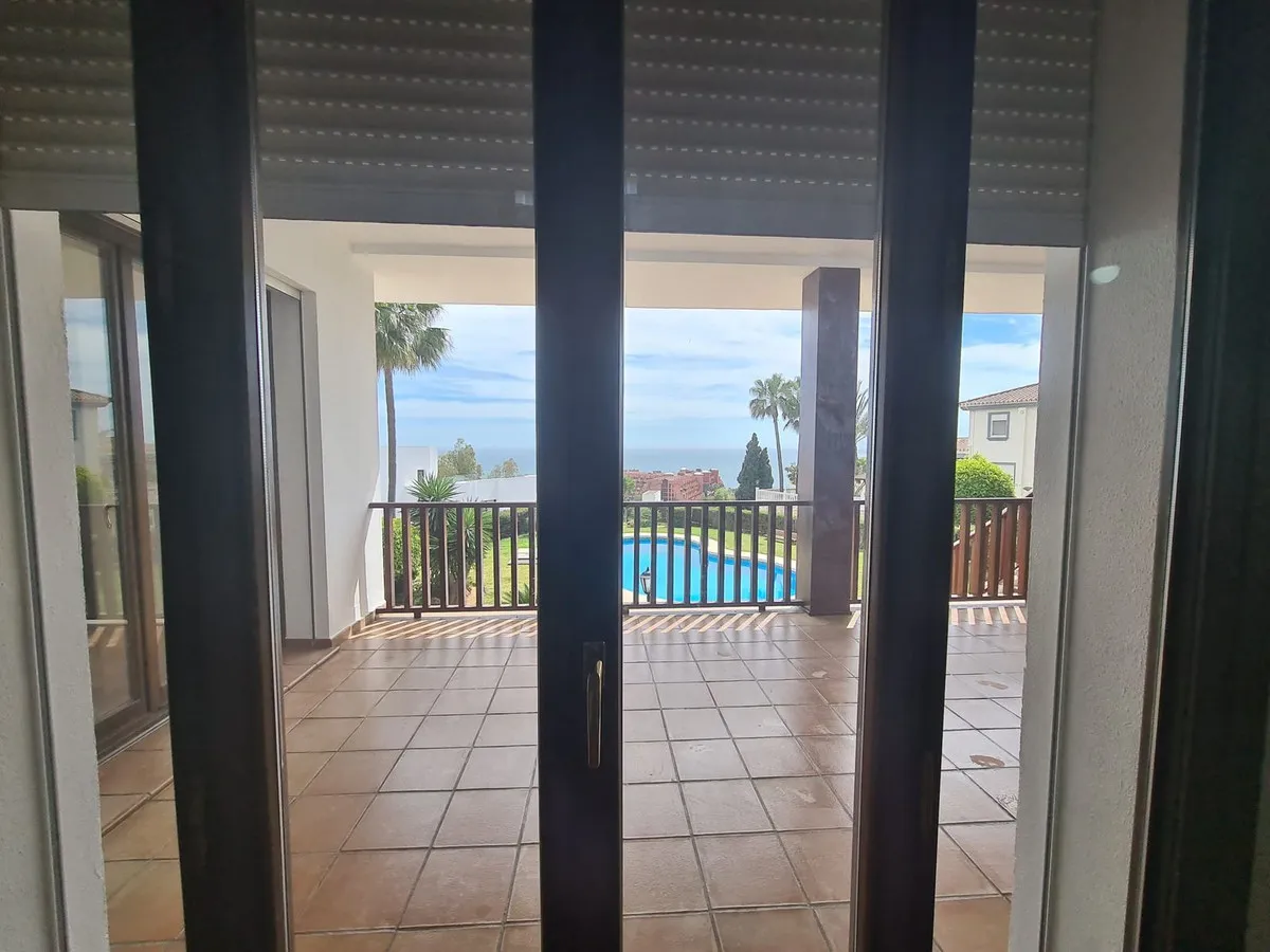 0ad7de32-dc47-4884-b2b9-ac74ce936baa