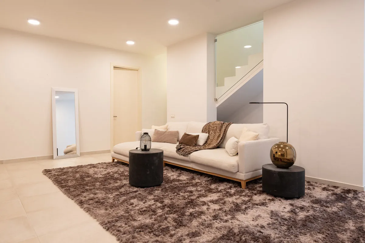 005e8310-1ad3-4155-a7d4-a2560e2519e6