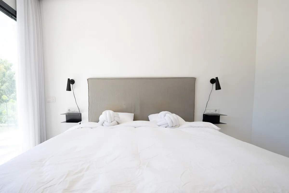 996ca07e-2e3c-4954-a355-cc70064fe280