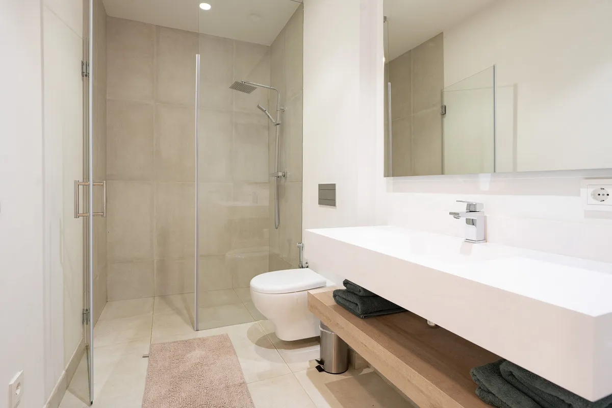 b82dd32c-593c-4195-b821-362e020d5723