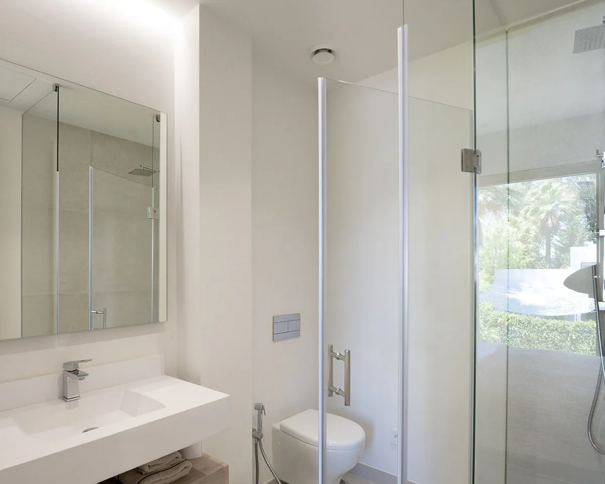 ec2212eb-70b3-4cc3-9824-e2ac18c16ddc