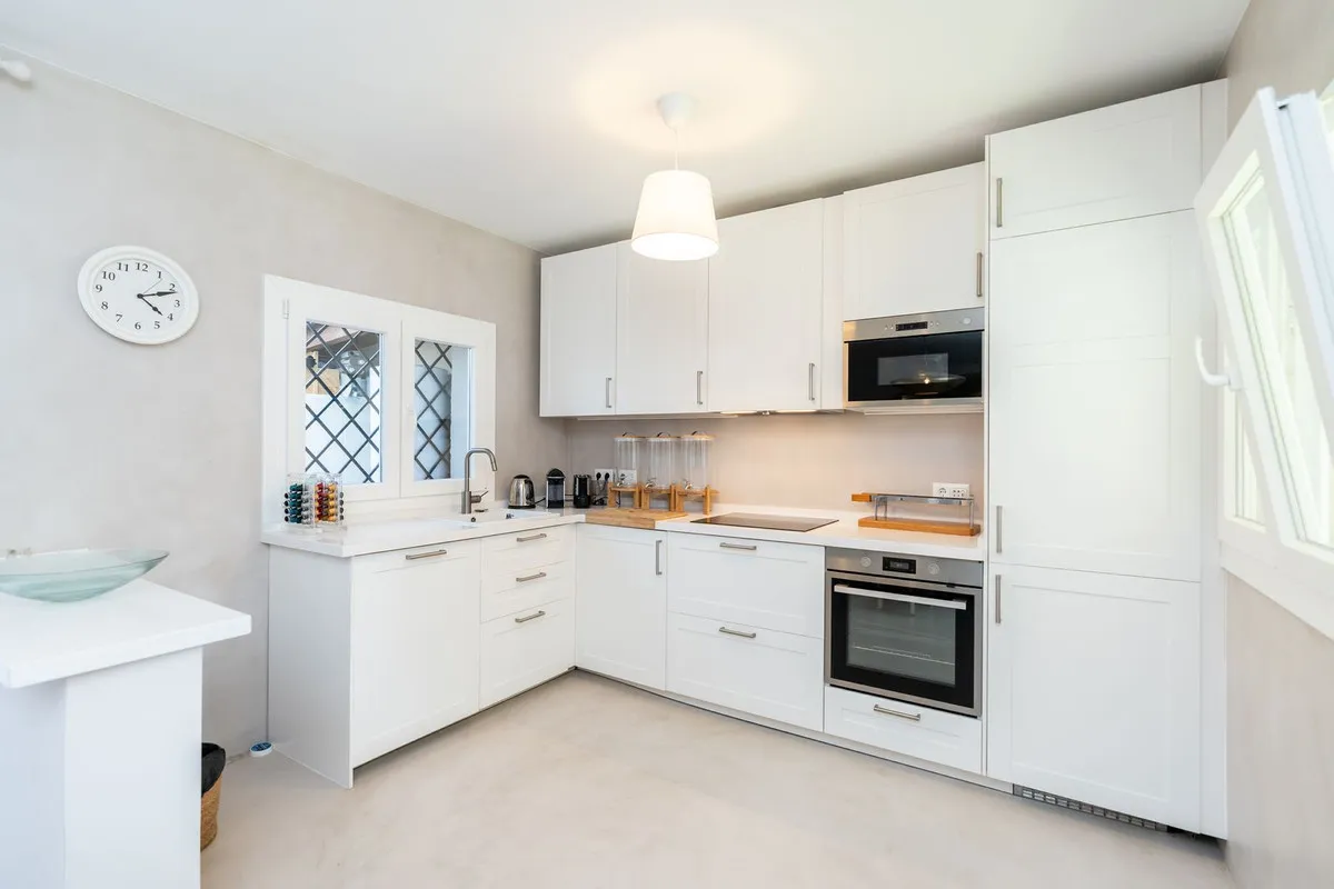 28edefdc-1878-4f59-8f78-258e75870425