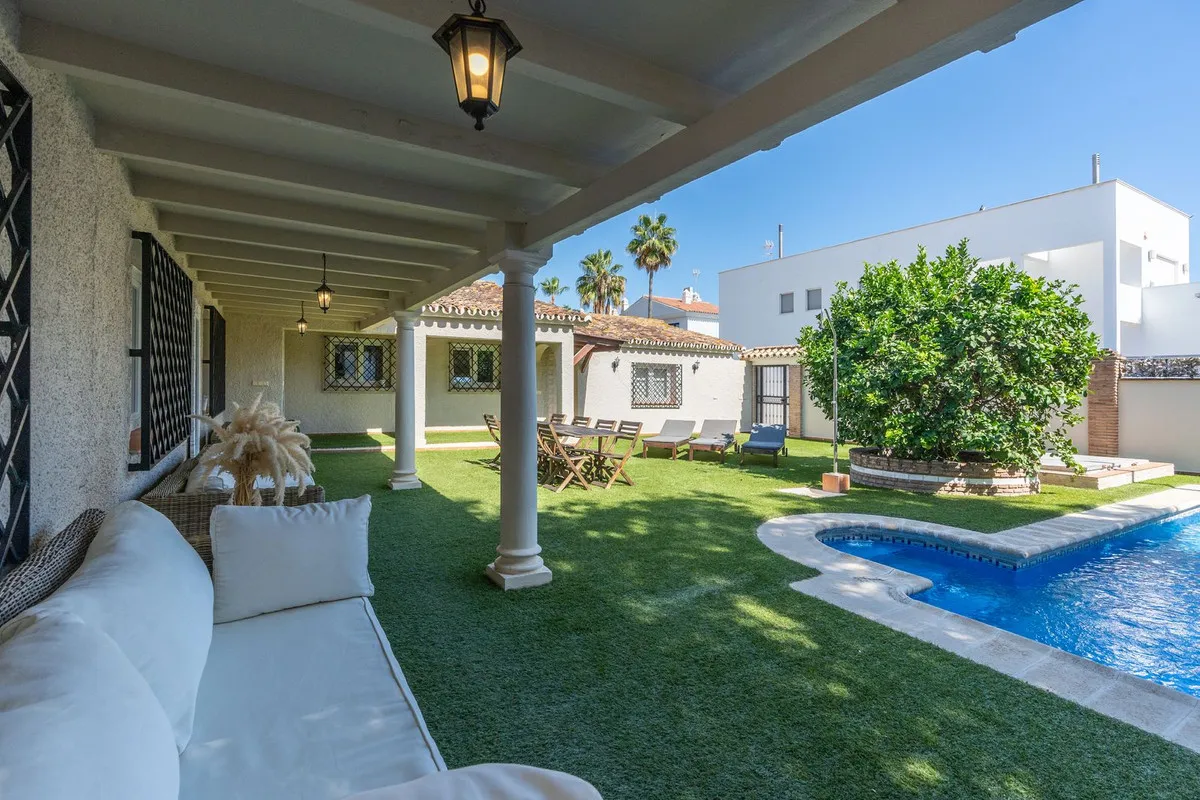 763114f4-51c1-4b45-8385-3fbc38ebabb3