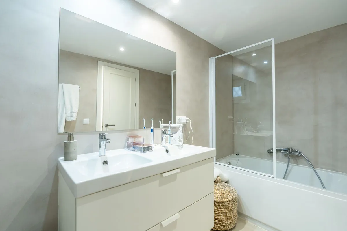 b2f65fd2-d175-4055-87f1-b536904b1065